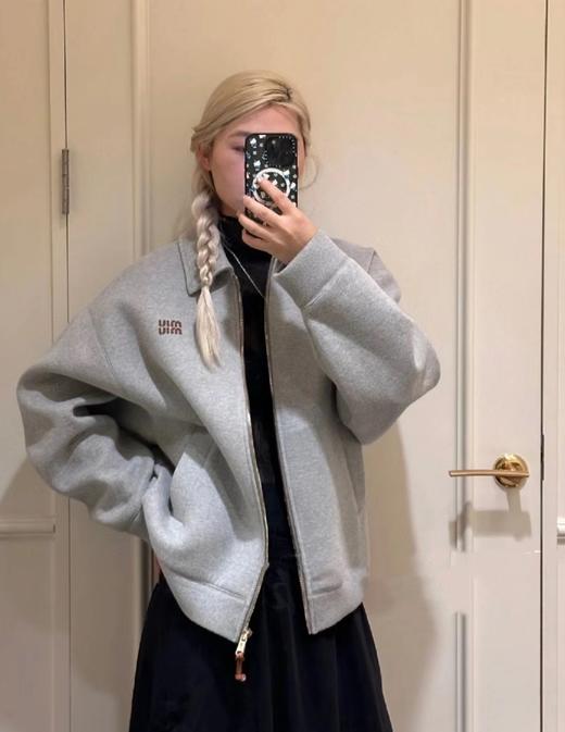 M家 24fw新款空气层针织皮标夹克 商品图2