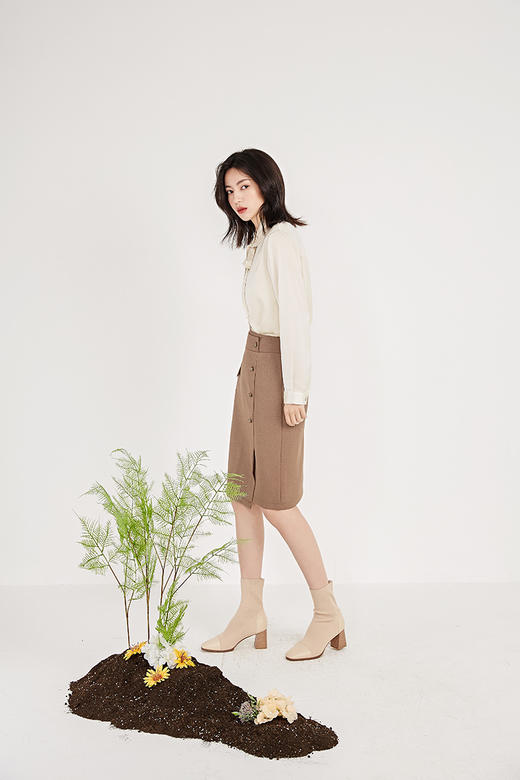 NUTS春季新品时尚气质百搭通勤半身裙女211062086 商品图3