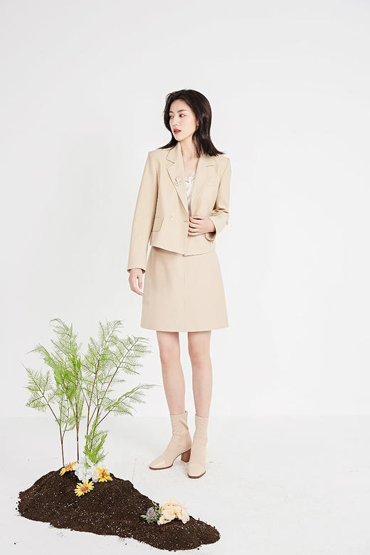 NUTS春季新品时尚通勤百搭半身裙女211061036 商品图8