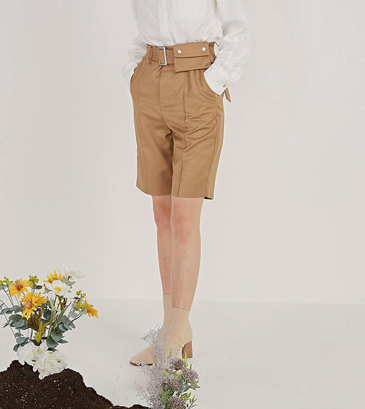 NUTS春季新品纯色时尚休闲百搭气质中裤女211072026B 商品图0