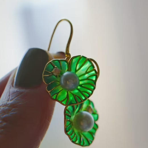 龢盒原创 风中荷香，清露珐琅耳环 商品图3