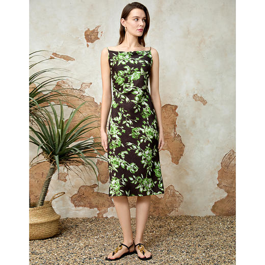 EITIE爱特爱法式气质印花垂坠显瘦吊带连衣裙2025春新款8107825 商品图1