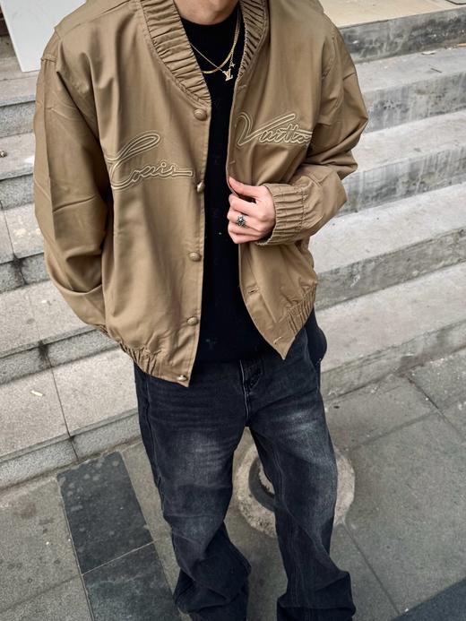 驴家 24fw 菲董立体刺绣阔型飞行夹克 商品图1