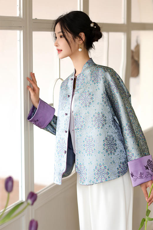 逸红颜明月优选 #宝相承春锦云裳【青澜】青锦紫霞新中式外套，仿醋酸麻丝滑亲肤 商品图6