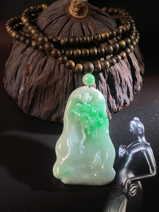 XY0054原创沉香+翡翠荷叶鱼套链 商品图4