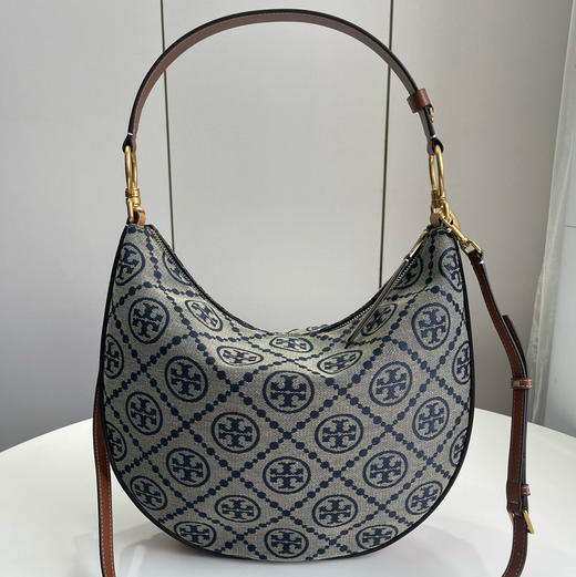 TORY BURCH T Monogram 老花满印可拆卸肩带编织 提花皮革饰边 新月包单肩斜挎手提包 迷你 女款 海军蓝（CB） 商品图0