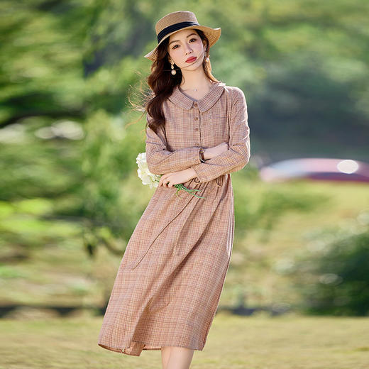 HR-SYY2676文艺格子中长裙春季2025优雅收腰复古系带长袖格纹气质显瘦连衣裙 商品图0