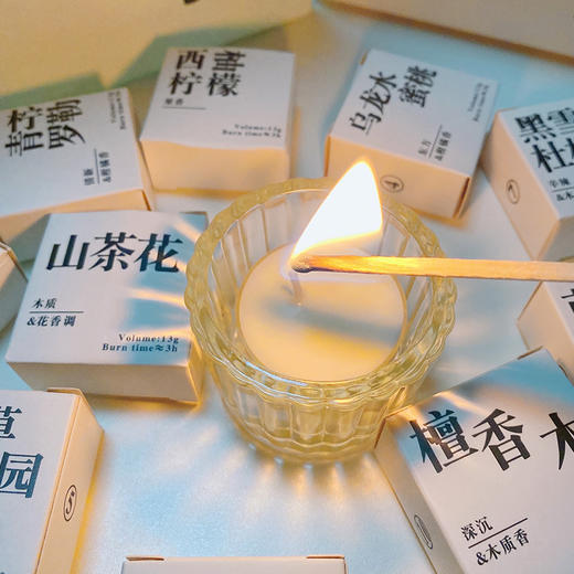 【营造浪漫气息！情人节必备】气息萦绕，点燃生活美好；香薰蜡烛，香里藏诗，优雅神秘味。送TA一份温暖舒适感，让氛围感十足。 商品图2