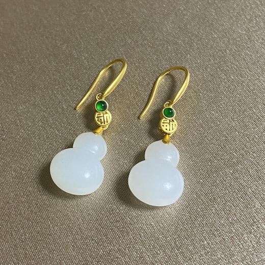 18K古法黄金和田玉俄料（白玉）葫芦耳饰/双面葫芦11*15.5mm/总长35mm/伴镶翡翠 商品图1