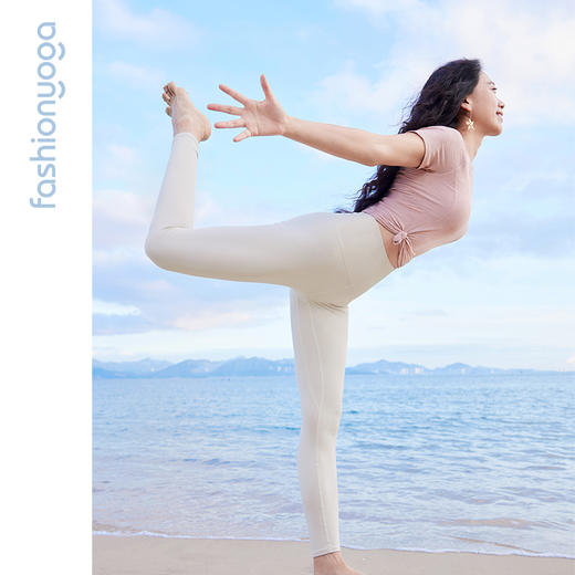 F12305凡圣瑜伽简约雅致舒适三分袖 商品图3