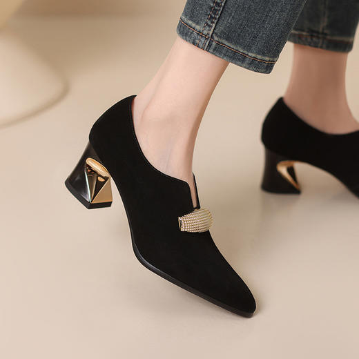 【预售5天】春秋爆款深口磨砂皮粗跟高跟单鞋PLGZ&D168-2 商品图0