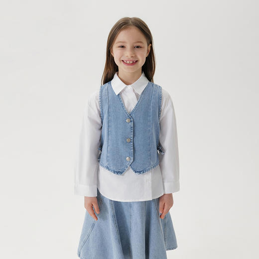 马克珍妮女童复古V领纯棉牛仔马甲2025年春装新款250133 商品图1