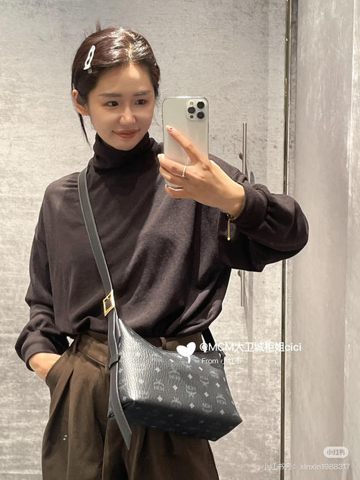 Mcm 新品牛角包 黑色 商品图2