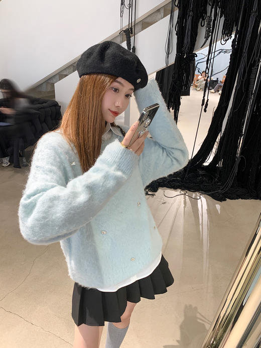 【179元任选2件】最后一波现货！【时髦感up】2色钻石点缀毛衣 商品图6