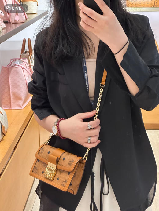 𝐌𝐂𝐌 新款mini 达芙妮 链条斜挎包 商品图0