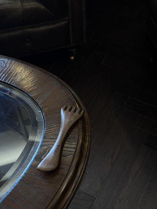 UKIHA五爪经络按摩梳头皮经络疏通刮痧拔筋天然檀木无漆 商品图3