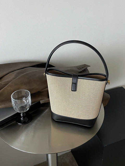 雀说新款包包女斜跨帆布单肩包大容量真皮小众高级感精致水桶包AL810 商品图5