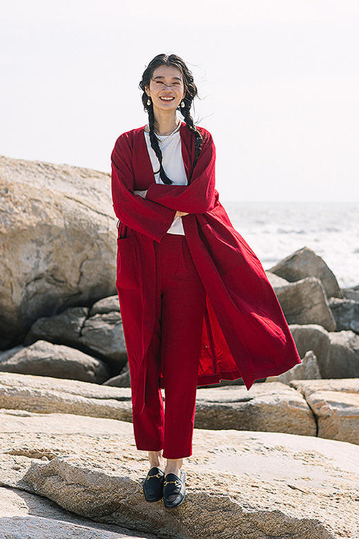 绽放旅行女装071朵/定染红天丝亚麻斜纹设计感复古宽松开襟长外套 商品图5