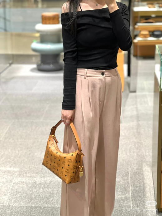 MCM 新品牛角包 商品图4