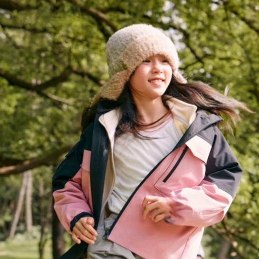 【情侣亲子款户外摇粒绒3合1冲锋衣外套】 全家出行一次配齐 大牌代工厂出品 各种细节超到位 寒风不侵 温暖守护 商品图3