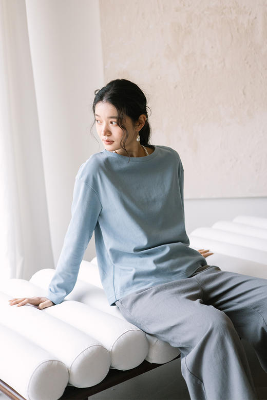 绽放旅行女装062朵/棉索罗纳双面圆领落肩显瘦简约叠搭长袖T恤 商品图5