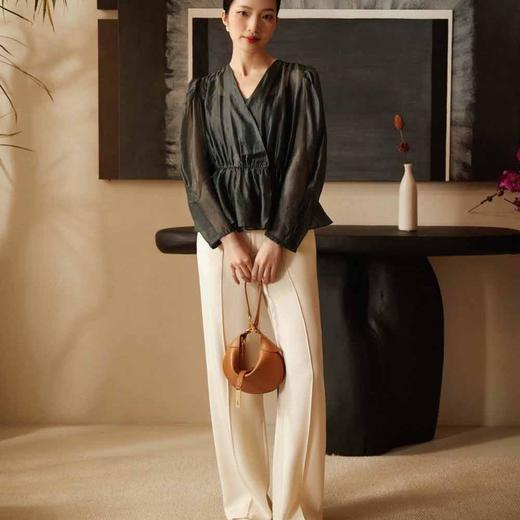 顺丰包邮洛诗琳34311春夏新款V领设计感荷叶边仙气衬衫53023 商品图2