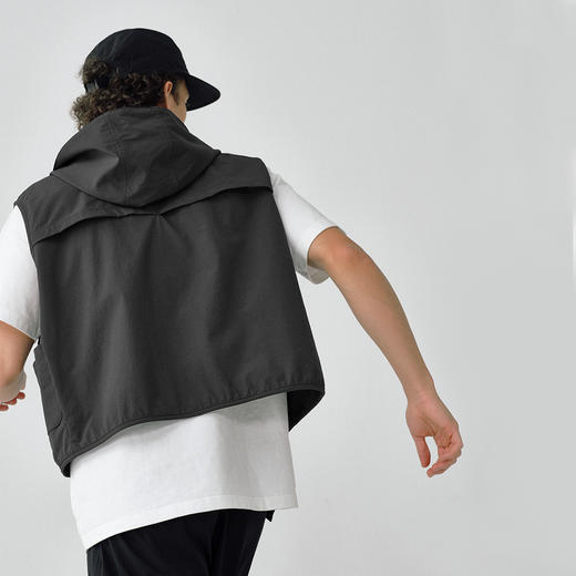 714street山系户外徒步登山工装机能马甲25春夏新款宽松背心外套 商品图3