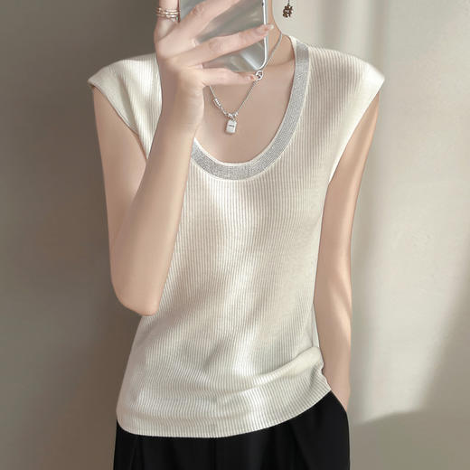 雀说新款精纺羊毛U领女士无袖背心撞色镶钻设计针织宽松套头上衣AL50525 商品图8