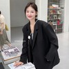 【OSMICARMIN 巴塞街头西装外套】垫肩设计挺阔版型 高级光泽感 怎么穿都好看 这肉显瘦满足日常通勤需求 商品缩略图1