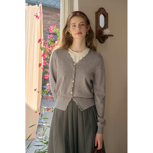 SimpleRetro燕麦糖豆 温柔风点点纱针织开衫女春长袖毛衣外套薄款 商品图4