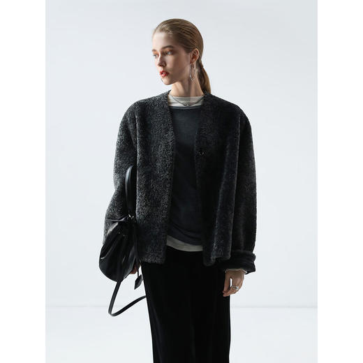 COCOBELLA奢感重工仿拉贡夹克外套女短款环保皮草大衣FU7010 商品图1