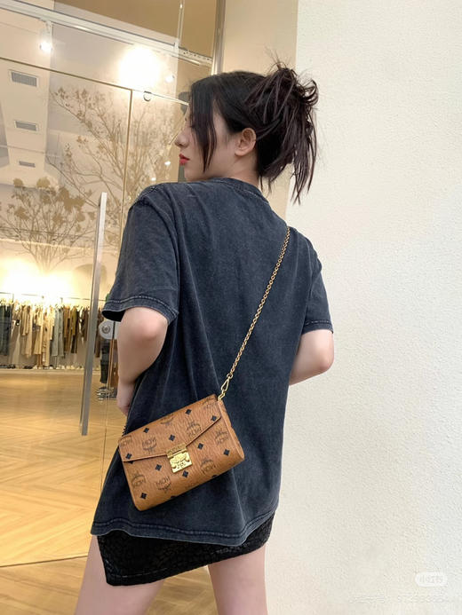 𝗠𝗖𝗠 新版 小号信封包✉️纯链条 商品图0