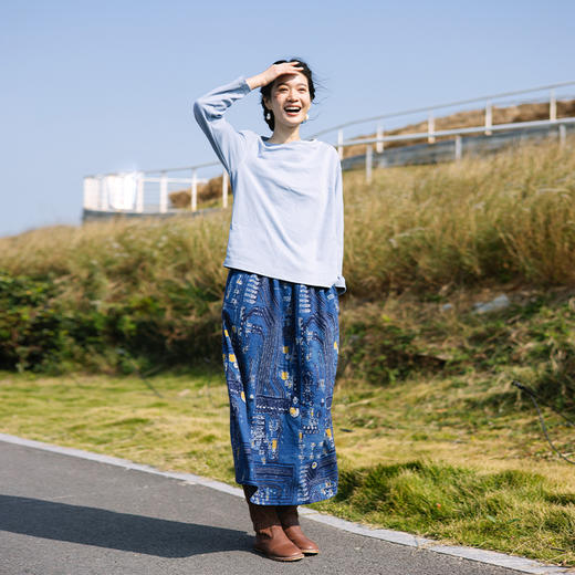 绽放旅行女装062朵/棉索罗纳双面圆领落肩显瘦简约叠搭长袖T恤 商品图2