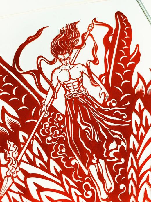 定制团‼️哪吒周边、get同款~【哪吒艺术剪纸】非遗文化与国漫相碰撞💥以红黑浴火重生的哪吒为内容设计了一幅作品，这幅海报和剪纸的中国红极致契合。 商品图4