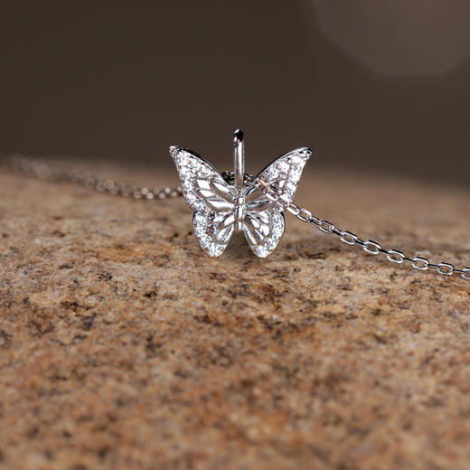 ARSIS银饰｜幸运符号系列 漫舞蝴蝶吊坠项链 商品图9