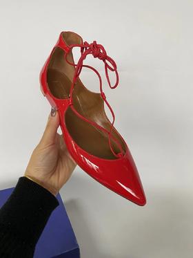 内购 AQUAZZURA经典款Christy系列漆皮绑带平底尖头凉鞋，红色