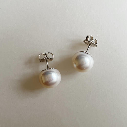 CLASSIC系列 925银镶淡水珍珠 耳钉 商品图0