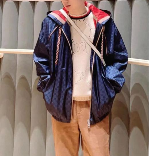 中性款暗紋logo风衣012 商品图4