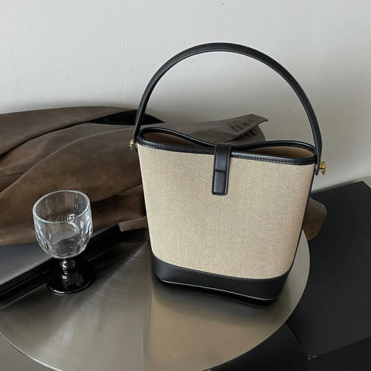 雀说新款包包女斜跨帆布单肩包大容量真皮小众高级感精致水桶包AL810 商品图3