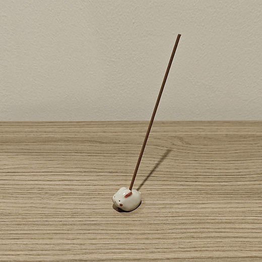 【旬彩 】有田烧兔子香插（不含线香） 商品图6