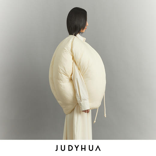 JUDYHUA 极简无袖羽绒服外套 商品图2
