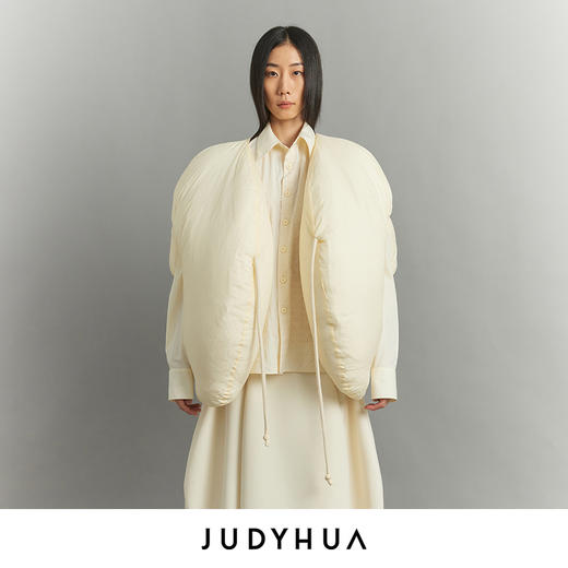 JUDYHUA 极简无袖羽绒服外套 商品图0