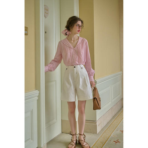 SimpleRetro蜜桃奶霜 文艺小翻领维多利亚衬衫女春季简约通勤衬衣 商品图1