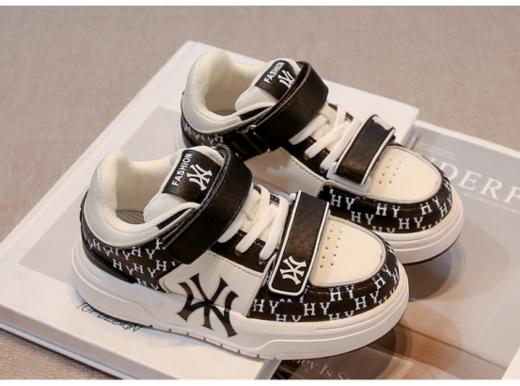 😎欢乐童年，岁愿相伴【岁愿设计款印花款双魔术贴休闲板鞋👏】， 除了良好的品质保证，主打潮流设计❤️， 打造潮童新时尚🌸，还提供1个月的质保服务，☺️请放心选购 商品图5