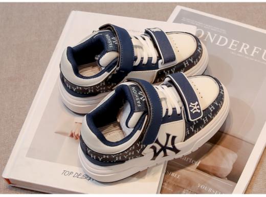 😎欢乐童年，岁愿相伴【岁愿设计款印花款双魔术贴休闲板鞋👏】， 除了良好的品质保证，主打潮流设计❤️， 打造潮童新时尚🌸，还提供1个月的质保服务，☺️请放心选购 商品图3