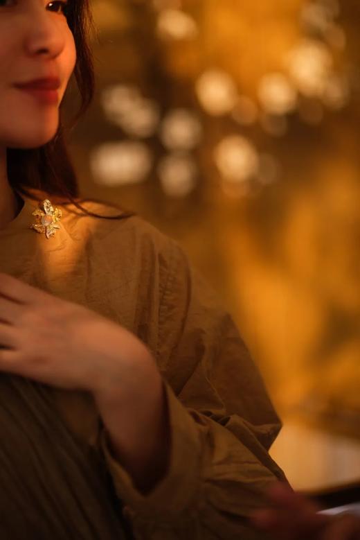 花好月圆 | 艺术珠宝胸针 商品图6