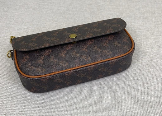 春季特惠💰470 蔻驰Coach新款CAN90 CAN91 CAN92 Brook Chain bag轻巧又耐看的法棍包 商品图6