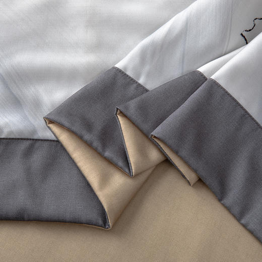 多喜爱 50S天丝四件套 缥缈茹烟/屿香花意绣花工艺 缥缈茹烟 丝滑舒适 刷木印染 奥地利进口兰精天丝 莱赛尔纤维 国风刺绣 礼盒包装 商品图14