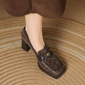 【预售5天】春季牛皮法式复古休闲乐福鞋豹纹轻便舒适F方头粗跟单鞋女DPJ&2027