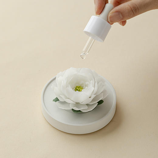 由瓷手捏瓷花香薰，非遗工艺 ，传统东方香气，宜室宜家 商品图3